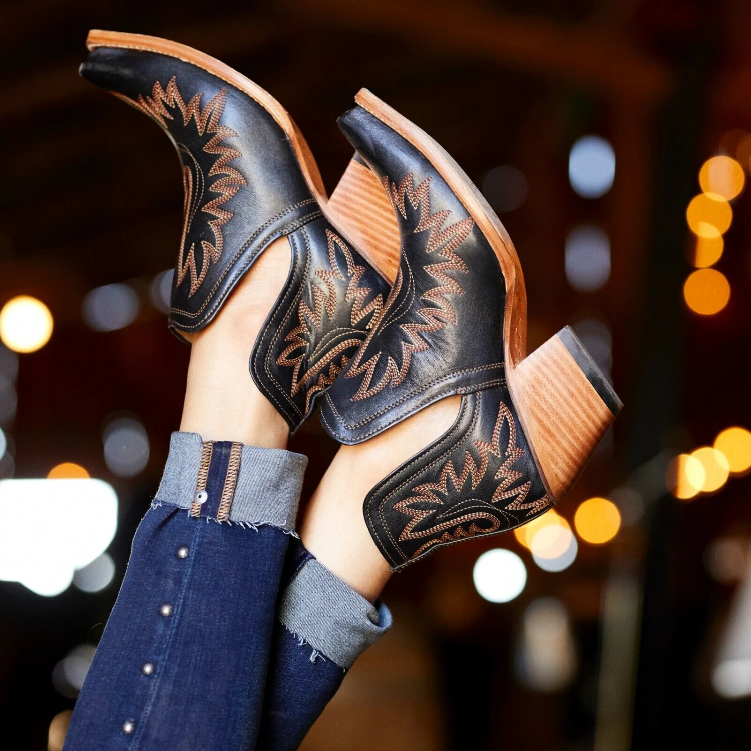 Ariat® Ladies Dixon Brooklyn Black Western Ankle Boots 10029653 6 Ariat® Ladies Dixon Brooklyn Black Western Ankle Boots 10029653 - Image 6