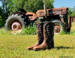 Ariat® Men's Quickdraw VentTEK® Brown Patriotic Flag Boots 10027165 -Ariat Shop IMG 2525